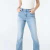 Unpublished Jeans- Jan Oasis